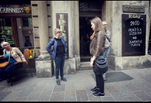 Spacer literacki SAGI szlakiem „Krakowskiego realizmu knajpianego” – fot. Piotr Żebrowski