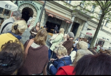 Spacer literacki SAGI szlakiem „Krakowskiego realizmu knajpianego” – fot. Piotr Żebrowski